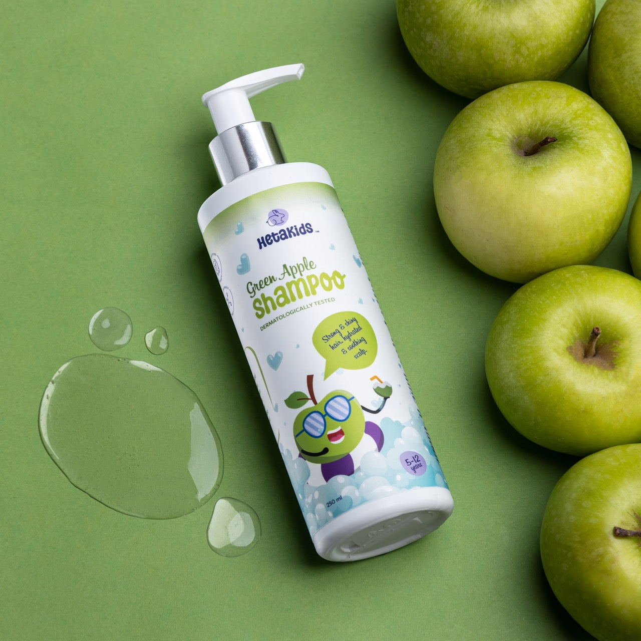 Green Apple Shampoo for Kids (5-12 Years) | Nourishes & Strengthens Hair | Frizz-Free, Soft & Shiny Hair | Controls Dandruff & Balances Scalp pH | Paraben & Sulfate-Free | 250ml